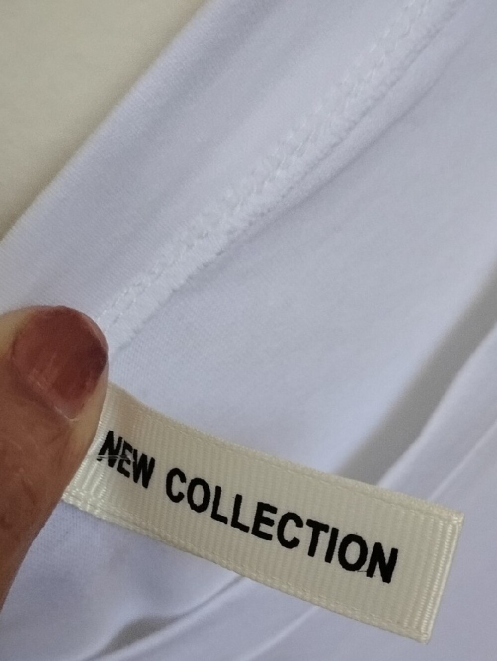 NWT LABUBU Graphic Short Sleeve Tee - Picture 7 of 10